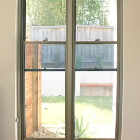 double hung window 4